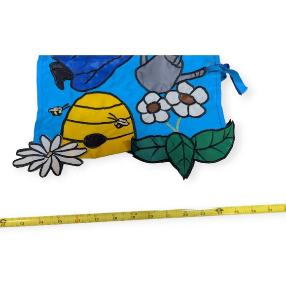 Group of 4 Spring Themed Outdoor Flags - Picture 13 of 14